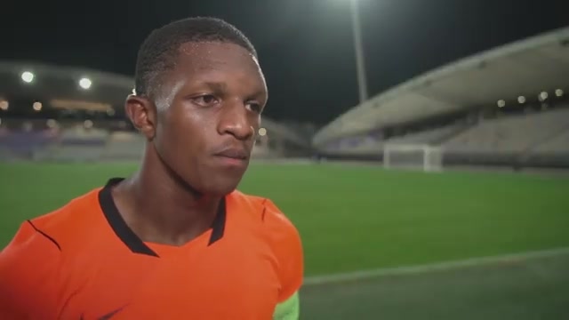 Lequincio Zeefuik tijdens een eerder interview bij Jong Oranje.